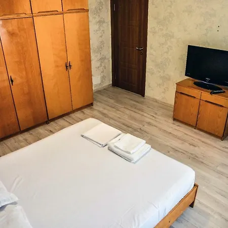 Apartament 2 Solid Etajul 1s * Constanta